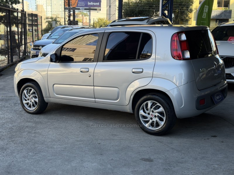 UNO 1.4 EVO ECONOMY 8V FLEX 4P MANUAL - 2012 - CAXIAS DO SUL