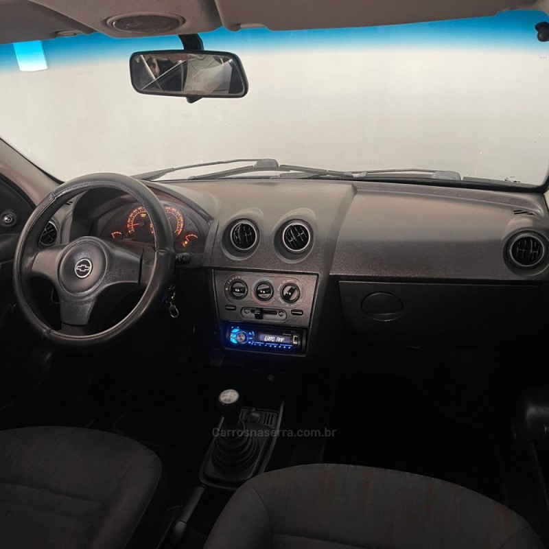 CELTA 1.0 MPFI SPIRIT 8V FLEX 2P MANUAL - 2008 - PORTãO