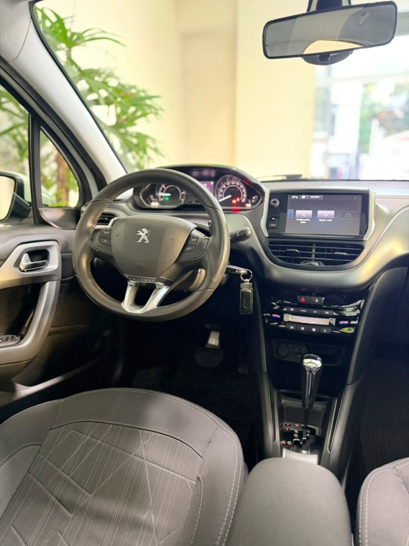 208 1.6 GRIFFE 16V FLEX 4P AUTOMÁTICO - 2016 - CAXIAS DO SUL