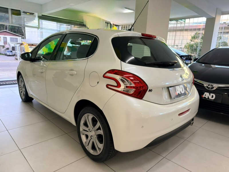 208 1.6 GRIFFE 16V FLEX 4P AUTOMÁTICO - 2016 - CAXIAS DO SUL