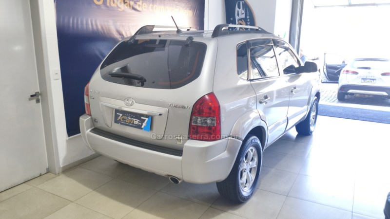 TUCSON 2.0 MPFI GLS TOP 16V 143CV 2WD FLEX 4P AUTOMÁTICO - 2010 - ANTôNIO PRADO
