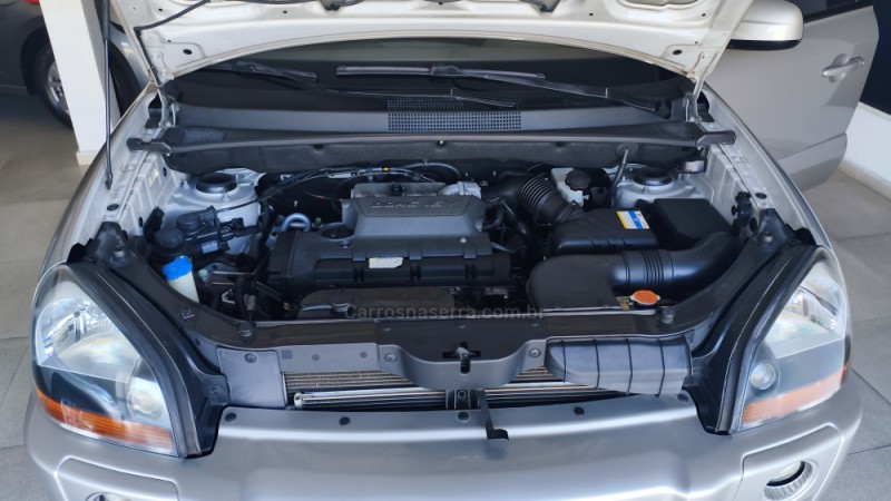 TUCSON 2.0 MPFI GLS TOP 16V 143CV 2WD FLEX 4P AUTOMÁTICO - 2010 - ANTôNIO PRADO
