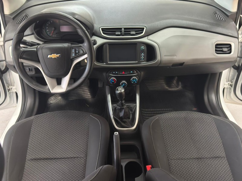 ONIX 1.4 MPFI LT 8V FLEX 4P MANUAL - 2017 - CAXIAS DO SUL