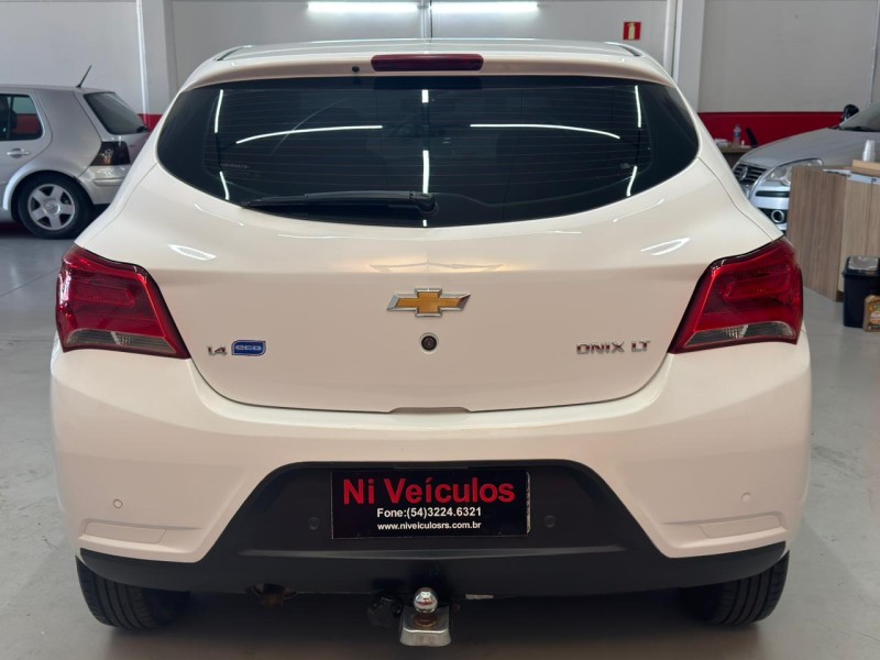 ONIX 1.4 MPFI LT 8V FLEX 4P MANUAL - 2017 - CAXIAS DO SUL