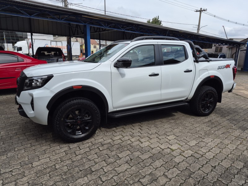 frontier 2.3 pro4x 4x4 cd bi turbo diesel 4p automatico 2023 caxias do sul