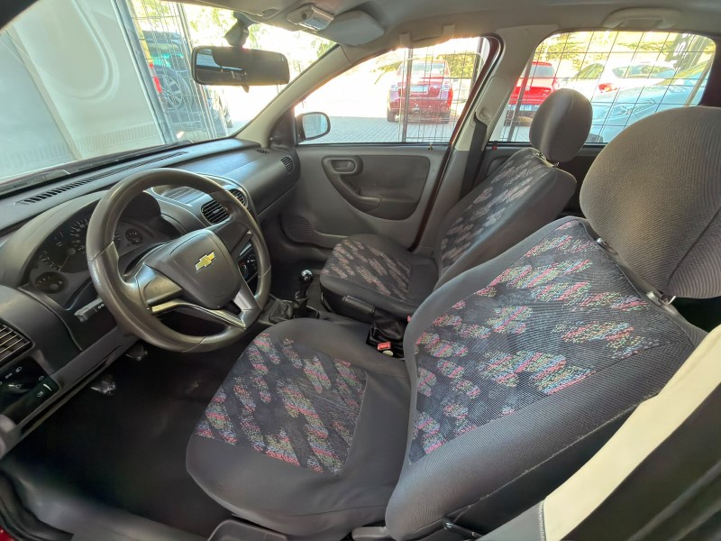 CORSA 1.0 MPFI 8V GASOLINA 4P MANUAL - 2004 - CAXIAS DO SUL