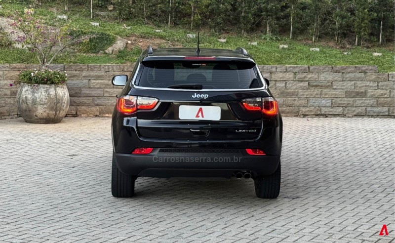 COMPASS 2.0 16V FLEX LIMITED AUTOMÁTICO - 2018 - GARIBALDI