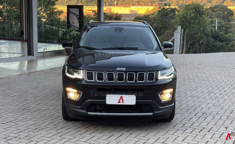 COMPASS 2.0 16V FLEX LIMITED AUTOMÁTICO - 2018 - GARIBALDI