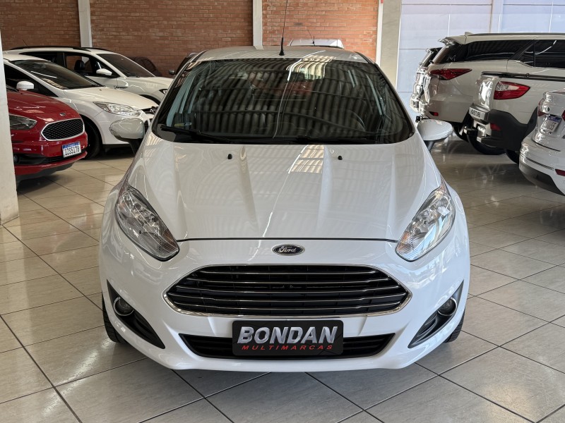 FIESTA 1.6 TITANIUM HATCH 16V FLEX 4P AUTOMÁTICO - 2016 - FARROUPILHA