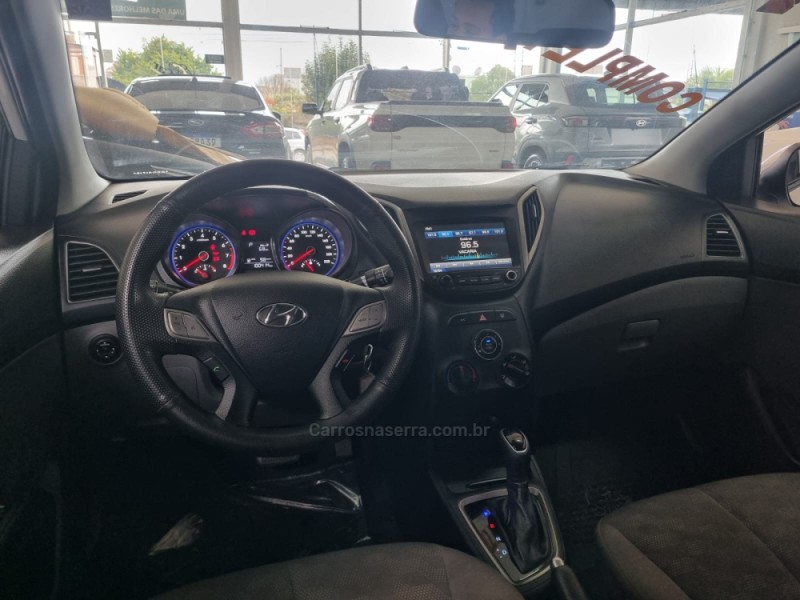 HB20S 1.6 STYLE 16V FLEX 4P AUTOMÁTICO - 2019 - VACARIA
