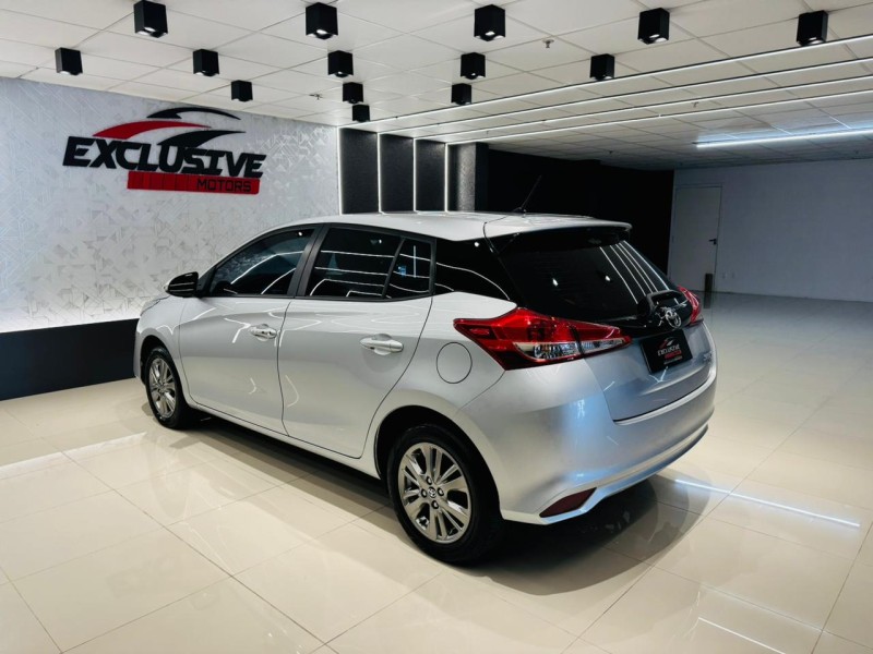 YARIS 1.5 XL PLUS CONNECT 16V FLEX 4P AUTOMÁTICO - 2022 - CAXIAS DO SUL