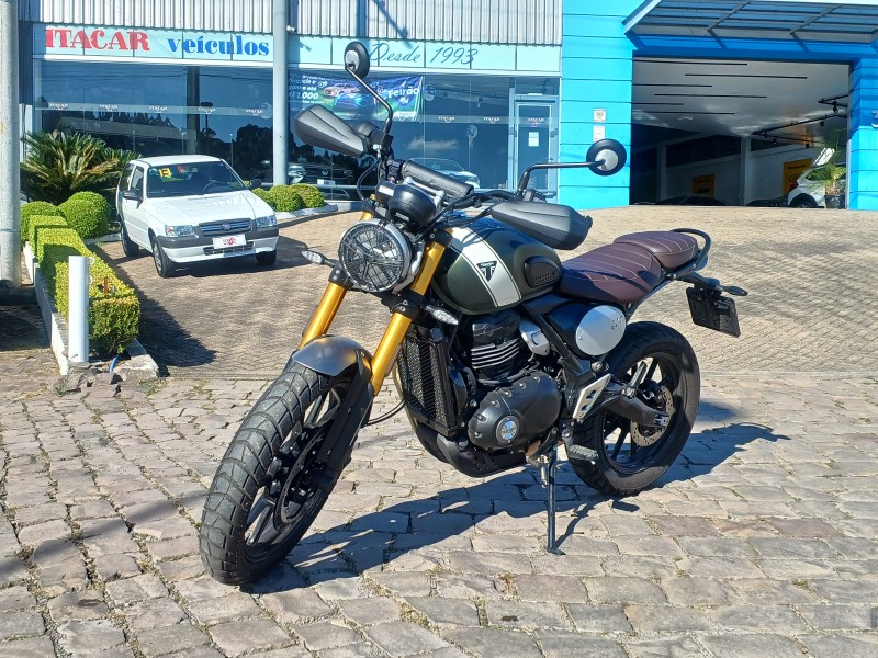 SCRAMBLER 400X - 2025 - FLORES DA CUNHA