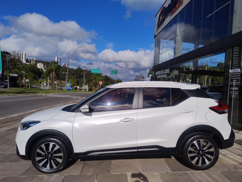 KICKS 1.6 16V FLEX SV 4P XTRONIC - 2017 - CAXIAS DO SUL