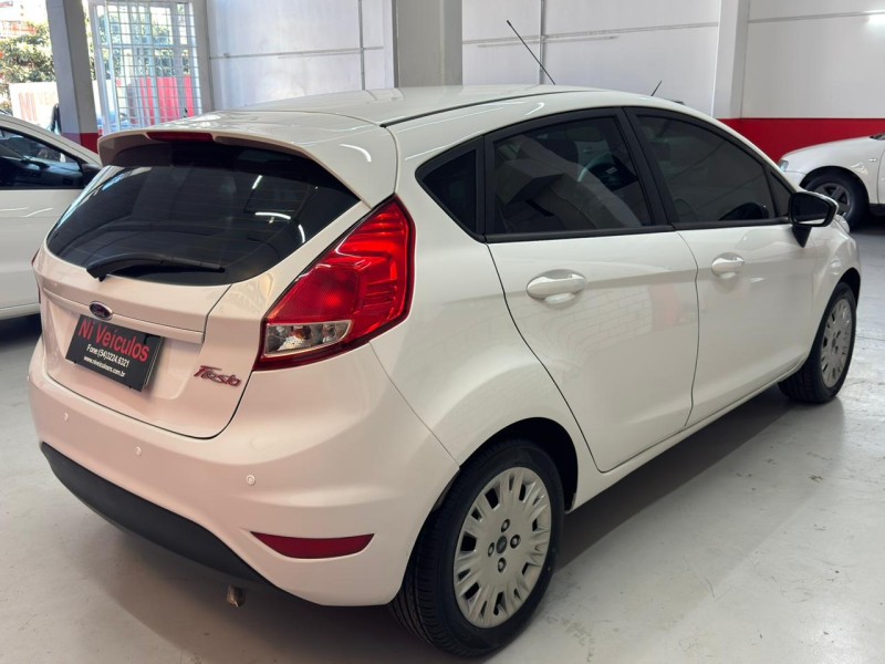 FIESTA 1.5 SE HATCH 16V FLEX 4P MANUAL - 2016 - CAXIAS DO SUL