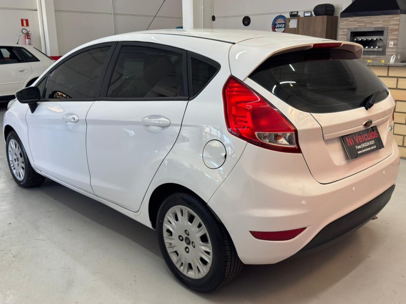 FIESTA 1.5 SE HATCH 16V FLEX 4P MANUAL - 2016 - CAXIAS DO SUL