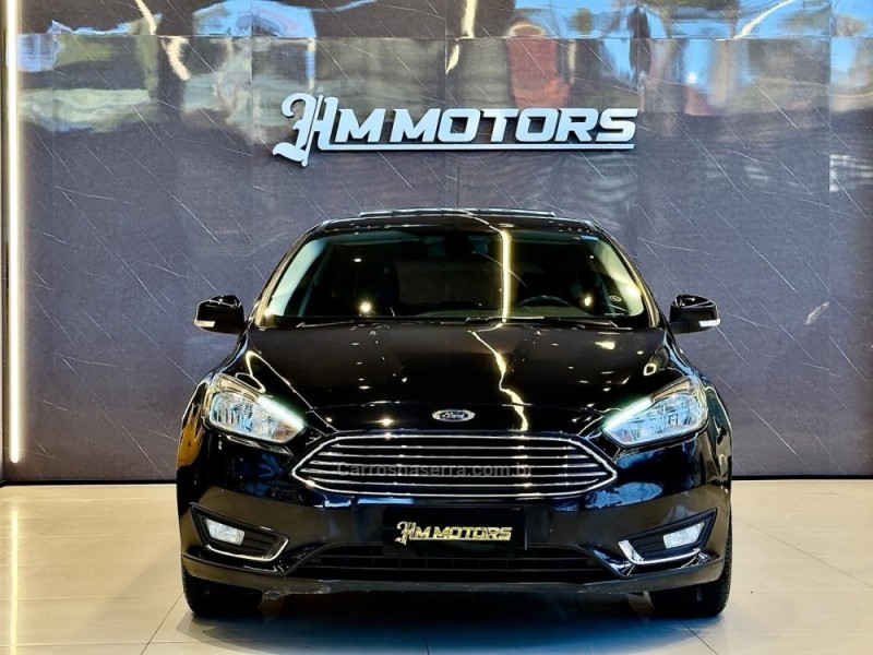 FOCUS 2.0 TITANIUM HATCH 16V FLEX 4P AUTOMÁTICO - 2017 - CAXIAS DO SUL
