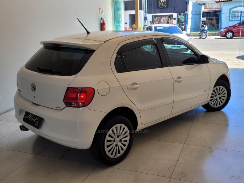 GOL 1.0 12V MPI TOTALFLEX CITY 4P MANUAL - 2014 - CANELA