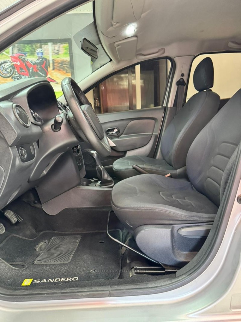 SANDERO 1.6 DYNAMIQUE 8V FLEX 4P MANUAL - 2015 - CAXIAS DO SUL