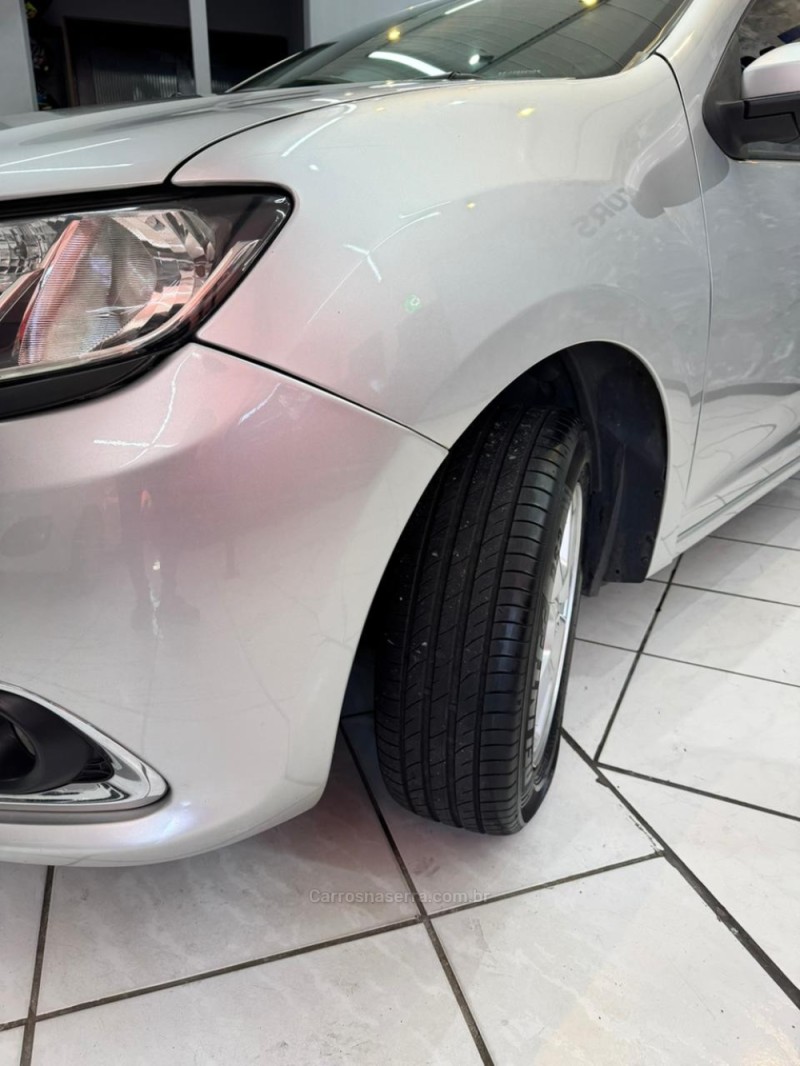 SANDERO 1.6 DYNAMIQUE 8V FLEX 4P MANUAL - 2015 - CAXIAS DO SUL