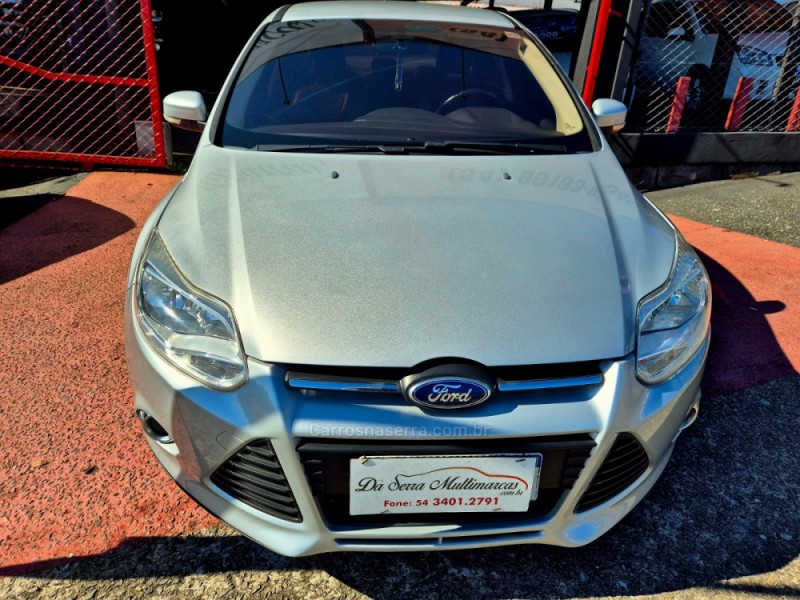 FOCUS 2.0 SE 16V FLEX 4P AUTOMÁTICO - 2015 - FARROUPILHA