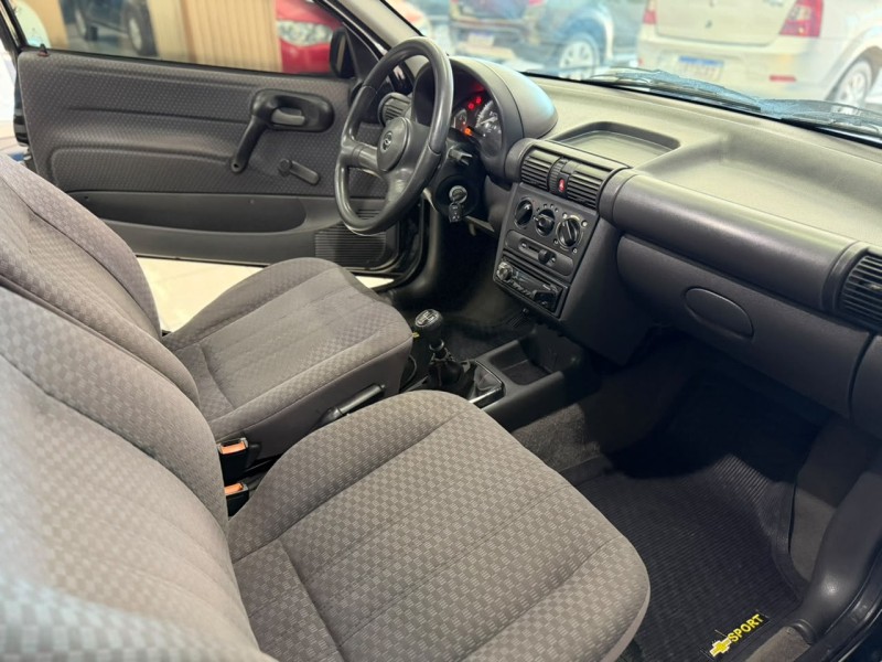 CORSA 1.0 MPFI WIND 8V GASOLINA 2P MANUAL - 1997 - CAXIAS DO SUL