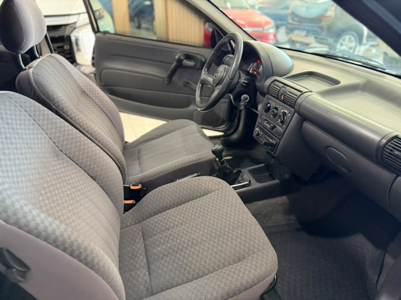 CORSA 1.0 MPFI WIND 8V GASOLINA 2P MANUAL - 1997 - CAXIAS DO SUL