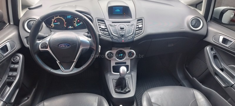 FIESTA 1.6 SEL HATCH 16V FLEX 4P MANUAL - 2015 - FARROUPILHA