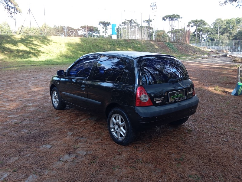 CLIO 1.0 AUTHENTIQUE 16V FLEX 2P MANUAL - 2005 - CAXIAS DO SUL