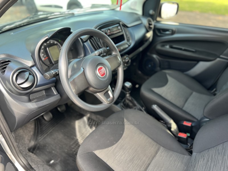 UNO 1.0 EVO ATTRACTIVE 8V FLEX 4P MANUAL - 2019 - DOIS IRMãOS