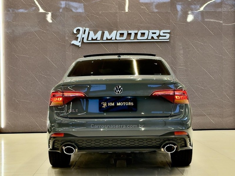 JETTA 2.0 16V TSI GLI 350 GASOLINA 4P AUTOMÁTICO - 2024 - CAXIAS DO SUL
