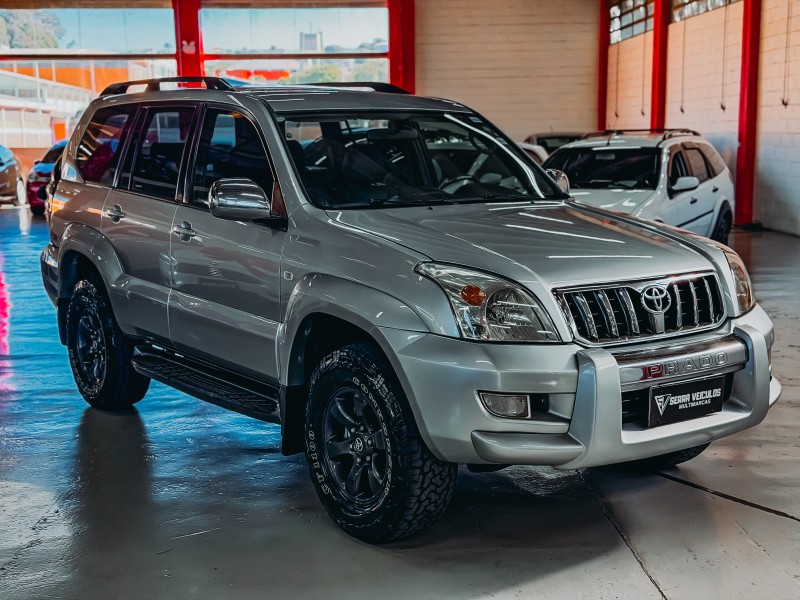 LAND CRUISER PRADO 3.0 4X4 TURBO INTERCOOLER DIESEL 4P AUTOMÁTICO - 2006 - CAXIAS DO SUL