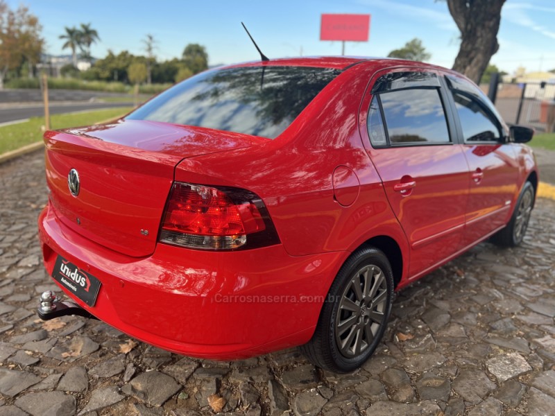 VOYAGE 1.6 MI COMFORTLINE 8V FLEX 4P MANUAL - 2012 - DOIS IRMãOS