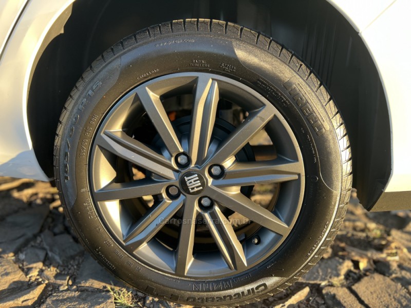 CRONOS 1.3 DRIVE FLEX 4P AUTOMÁTICO - 2024 - DOIS IRMãOS