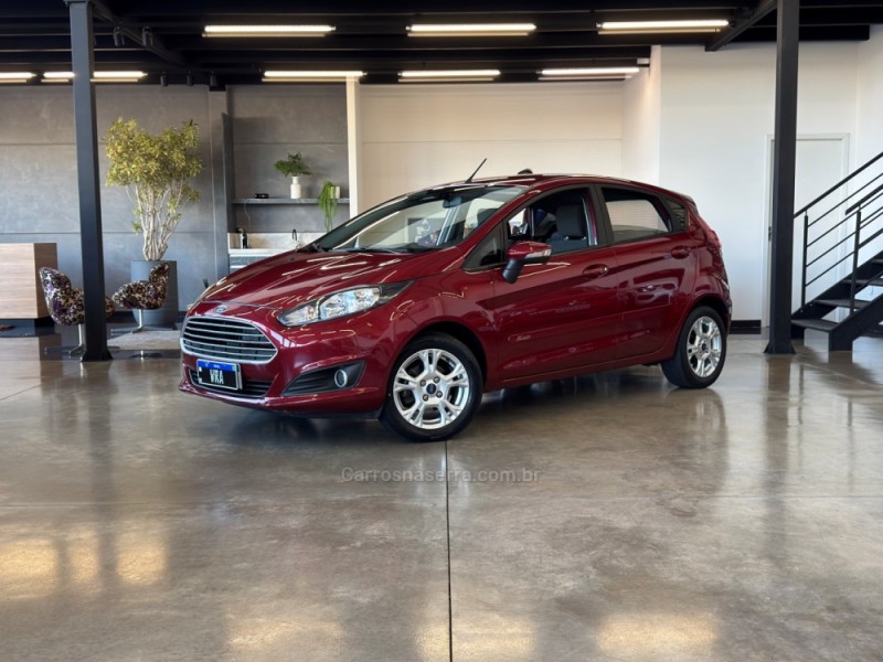 fiesta 1.6 sel hatch 16v flex 4p automatico 2017 bento goncalves