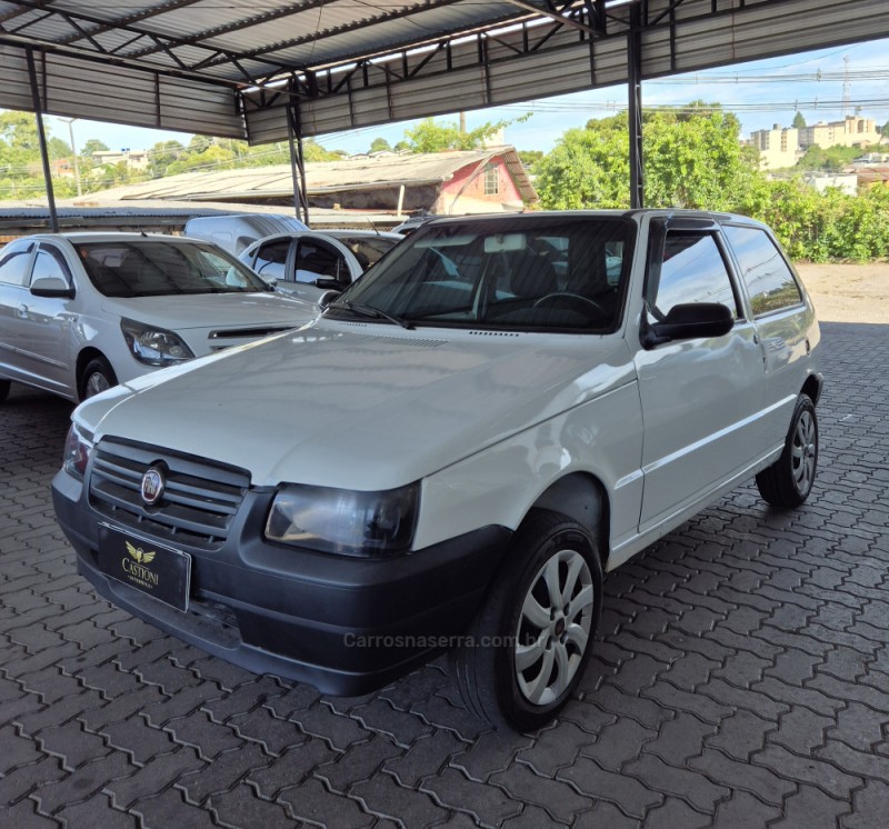 UNO 1.0 MPI MILLE FIRE ECONOMY 8V FLEX 4P MANUAL - 2010 - CAXIAS DO SUL