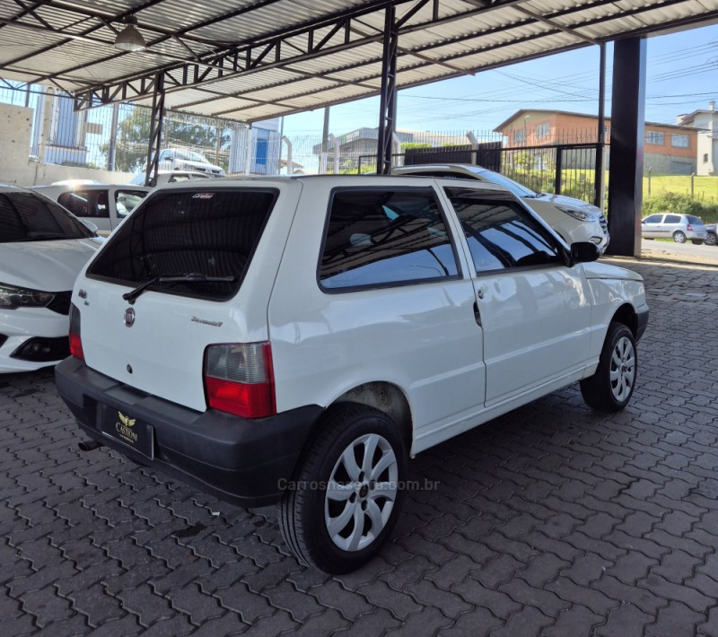 UNO 1.0 MPI MILLE FIRE ECONOMY 8V FLEX 4P MANUAL - 2010 - CAXIAS DO SUL