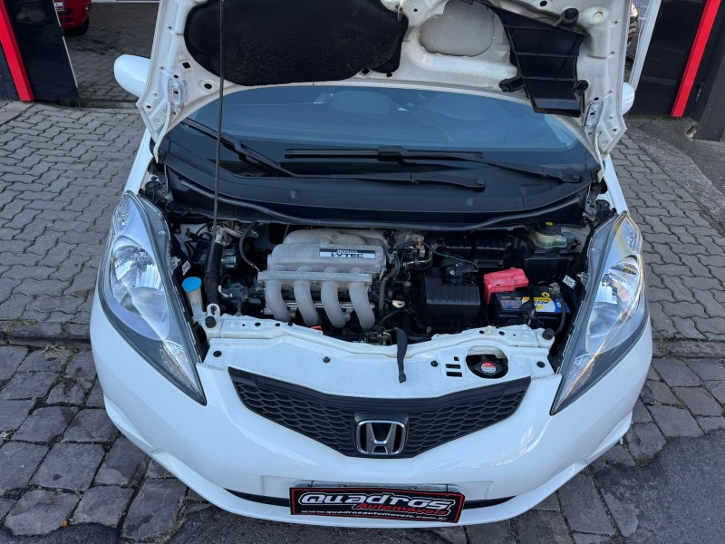 FIT 1.4 LXL 8V GASOLINA 4P MANUAL - 2011 - CAXIAS DO SUL