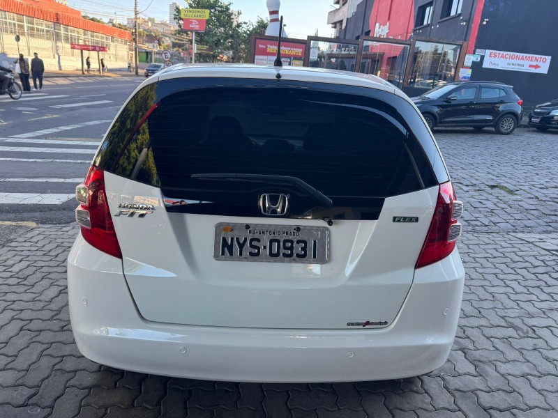 FIT 1.4 LXL 8V GASOLINA 4P MANUAL - 2011 - CAXIAS DO SUL