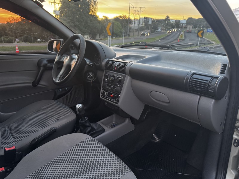 CLASSIC 1.0 MPFI LS 8V FLEX 4P MANUAL - 2011 - DOIS IRMãOS
