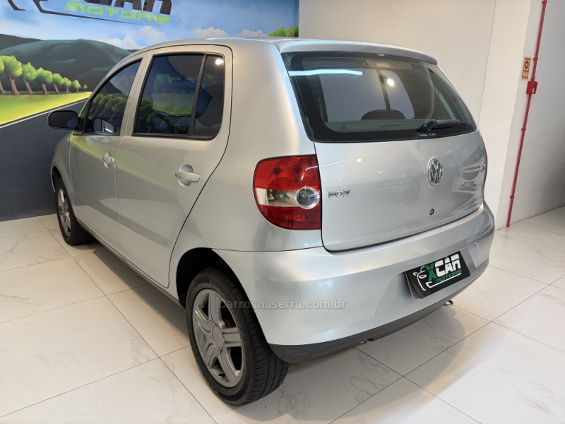 FOX 1.6 MI SPORTLINE 8V FLEX 4P MANUAL - 2005 - BENTO GONçALVES
