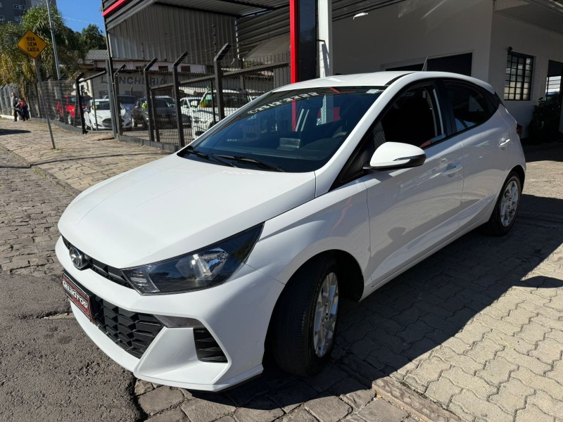 HB20 1.0 COMFORT PLUS 12V FLEX 4P MANUAL - 2023 - CAXIAS DO SUL
