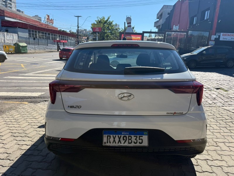 HB20 1.0 COMFORT PLUS 12V FLEX 4P MANUAL - 2023 - CAXIAS DO SUL
