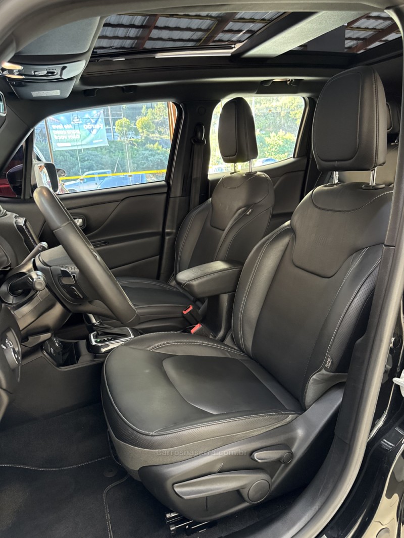RENEGADE 1.3 S T270 16V TURBO FLEX 4X4 4P AUTOMÁTICO - 2023 - FARROUPILHA