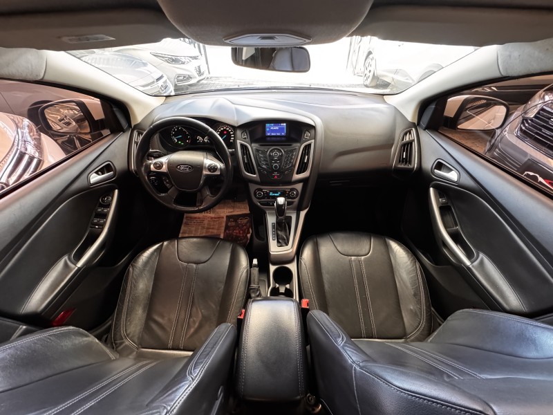 FOCUS 2.0 SE PLUS SEDAN 16V FLEX 4P AUTOMÁTICO - 2015 - CAXIAS DO SUL