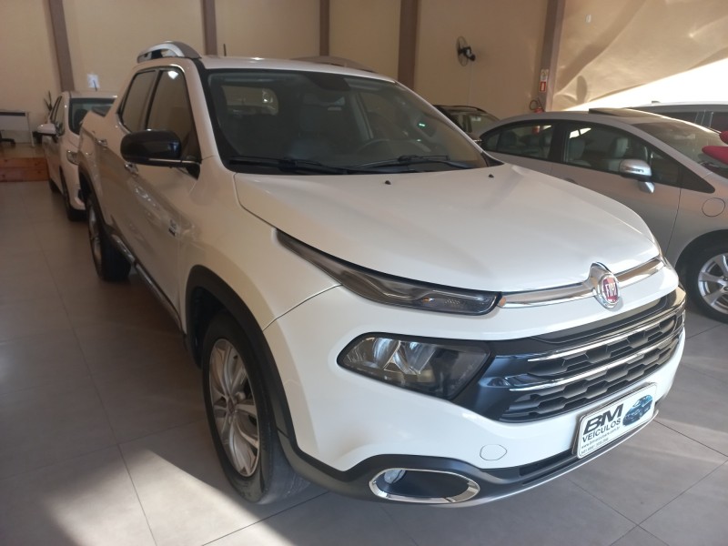 TORO 2.0 16V TURBO DIESEL VOLCANO AT9 4X4 AUTOMÁTICO - 2019 - BENTO GONçALVES