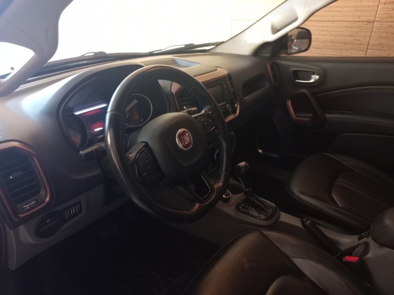 TORO 2.0 16V TURBO DIESEL VOLCANO AT9 4X4 AUTOMÁTICO - 2019 - BENTO GONçALVES