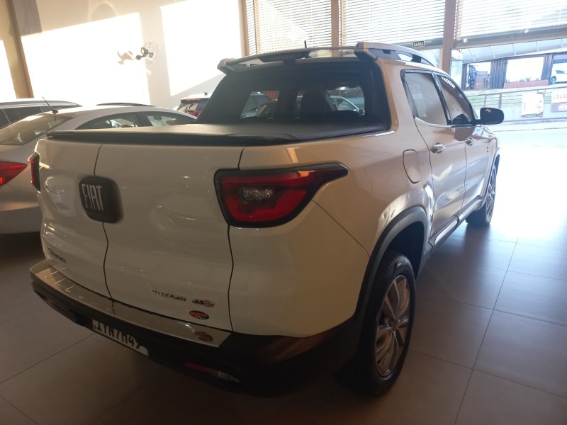 TORO 2.0 16V TURBO DIESEL VOLCANO AT9 4X4 AUTOMÁTICO - 2019 - BENTO GONçALVES