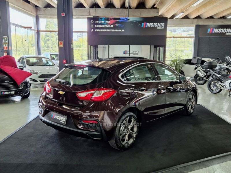 CRUZE 1.4 TURBO LTZ II SPORT HATCH 16V FLEX 4P AUTOMÁTICO - 2018 - CAXIAS DO SUL
