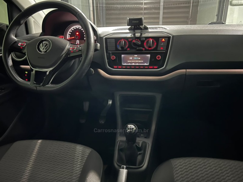 UP 1.0 TSI MOVE UP 12V FLEX 4P MANUAL - 2019 - BENTO GONçALVES