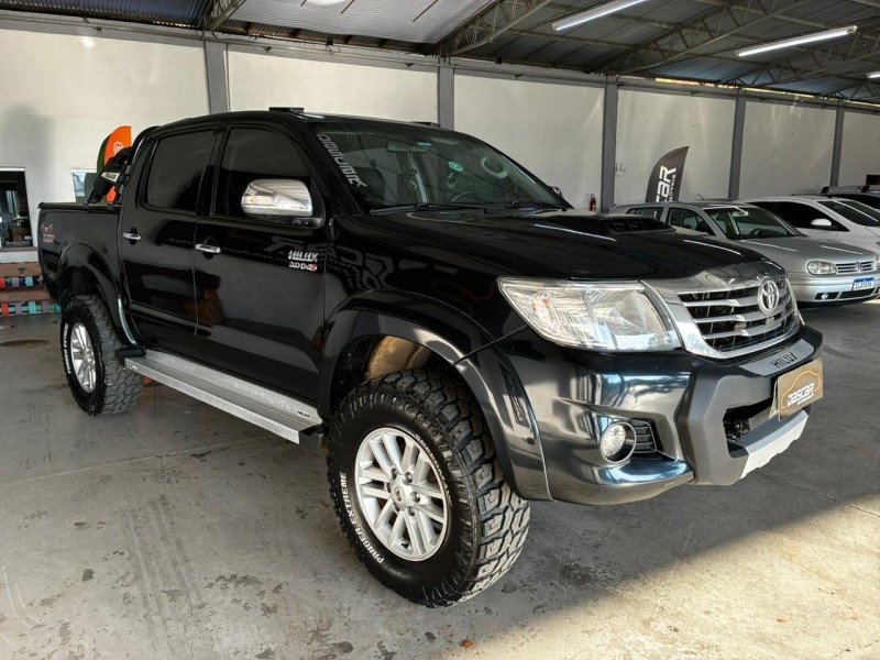 HILUX 3.0 SRV 4X4 CD 16V TURBO INTERCOOLER DIESEL 4P AUTOMÁTICO - 2014 - BOM PRINCíPIO